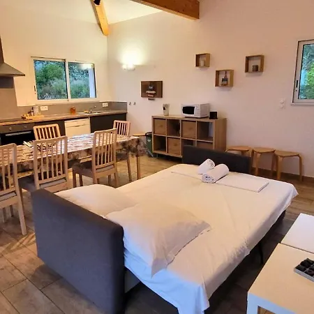 Dom wakacyjny Casa Lucia 100m2 Piscine Privee 10 Pers San Ciprianu Climatisee Lecci