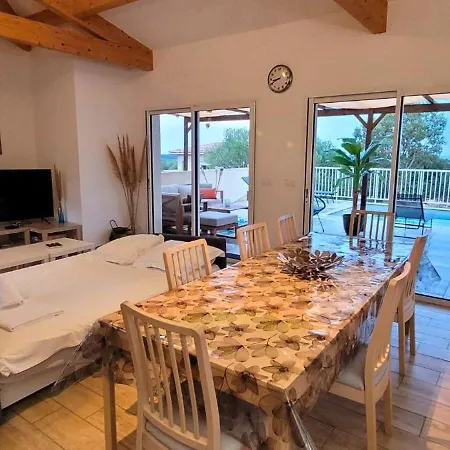 Dom wakacyjny Casa Lucia 100m2 Piscine Privee 10 Pers San Ciprianu Climatisee *
